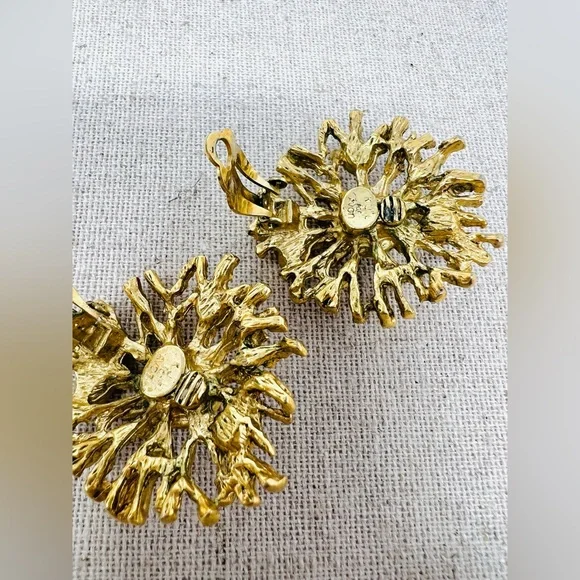 Vintage Kenneth Jay Lane “Regal Riches” Collection Sunburst Clip-On Earrings - Picture 7 of 9